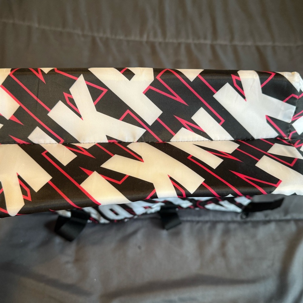 Victoria's Secret PINK Insulated Tote Bag - Black and White - Picture 4 of 6